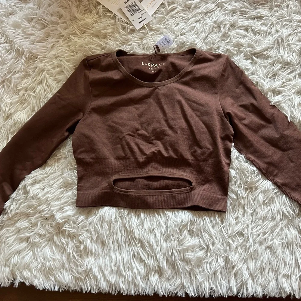 L*SPACE Brown Long Sleeve Cut Out Top NWT Size M - Picture 1 of 4